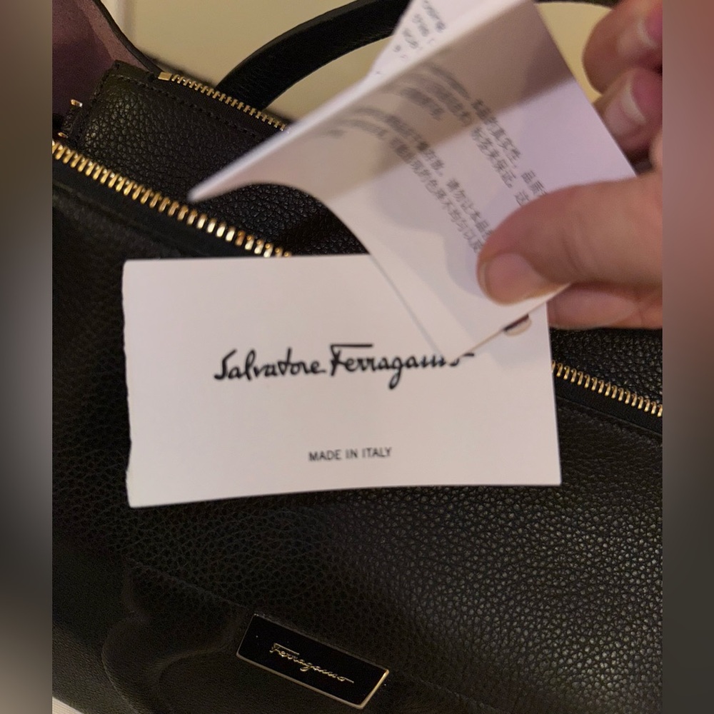 Salvatore Ferragamo Black Leather Tote Bag NEW WITH TAGS! Gorgeous bag!!! SOLD - Picture 11 of 16